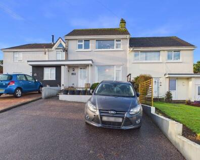 Boscundle Avenue, Falmouth, TR11 15