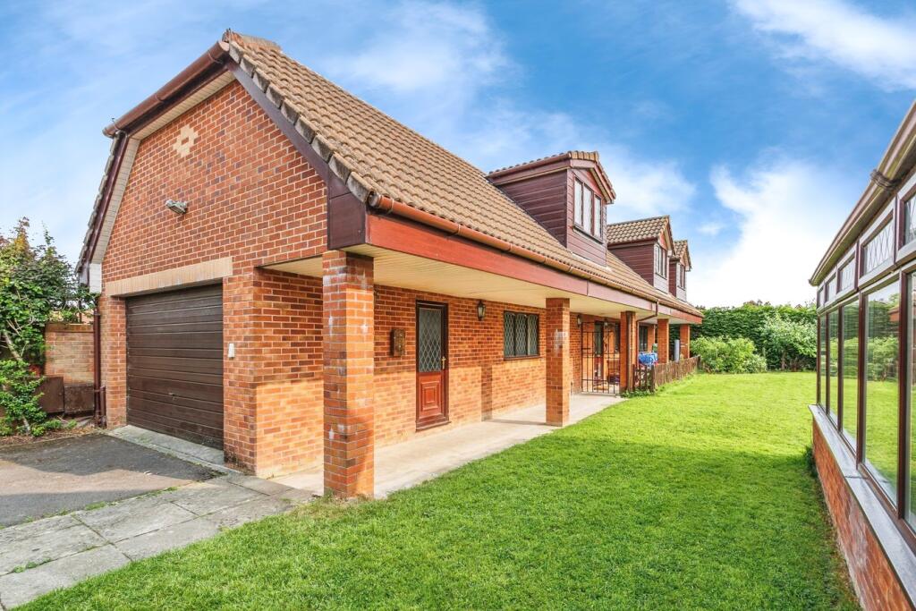 7 bed detached - Ruddymead, Clevedon, BS21 2