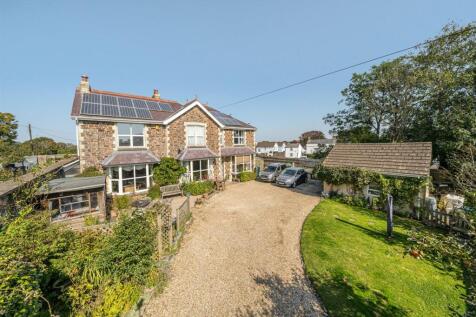 4 bed detached - Higher Clovelly 19