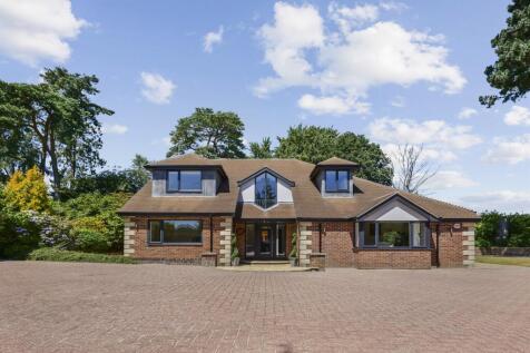5 bed detached - Broadstone 14