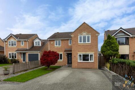 Mountfield, Huddersfield Road, Liversedge, WF15 16