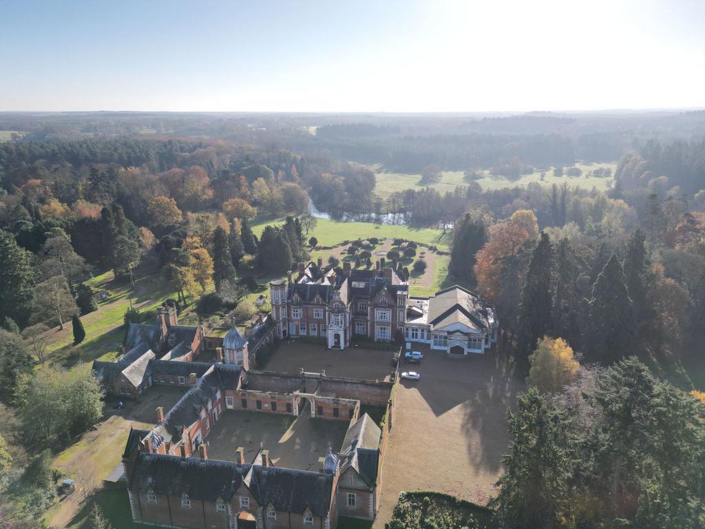 Country house - 38 bedroom country house for sale, Thetford IP26 1