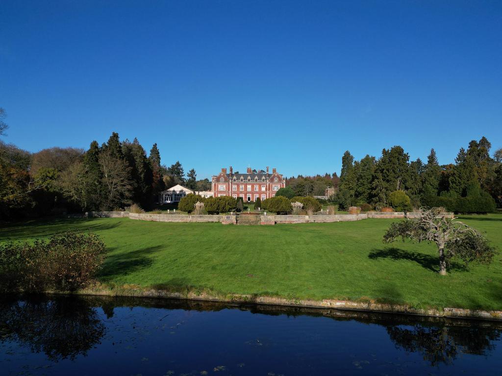 Country house - 38 bedroom country house for sale, Thetford IP26 16