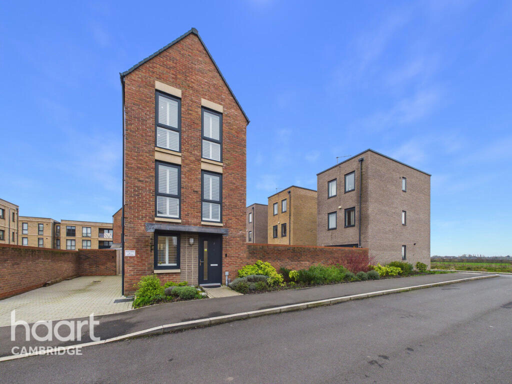 Jupiter Way, Trumpington, Cambridge 1