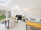 Jupiter Way, Trumpington, Cambridge 8