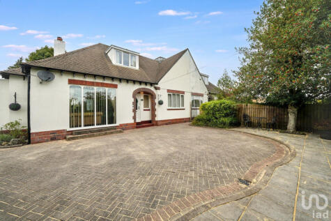 Darbys Hill Road, Tividale, Oldbury, B69 1SE 25