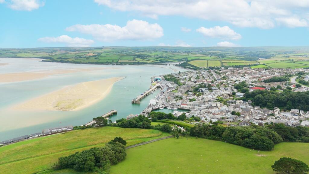 Offers Over](https://www.rightmove.co 3
