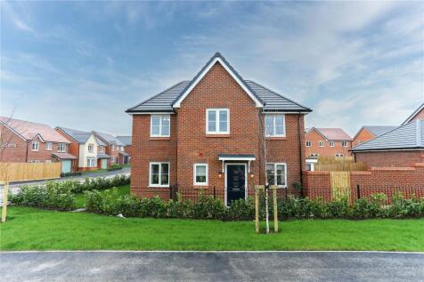 4-bedroom country estate with 2.5 acres in Devon 24
