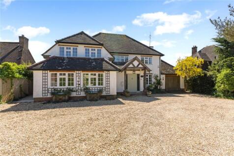 3 bed detached - London Road, Hindhead, Surrey, GU26 14