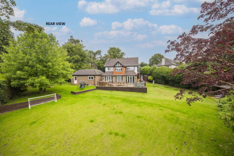 High Broom Lane, Crowborough, East Sussex, TN6 26