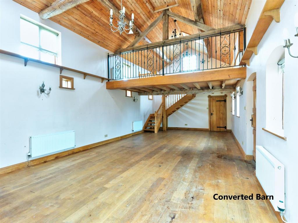 5-bedroom country house with 25 acres in uk 20