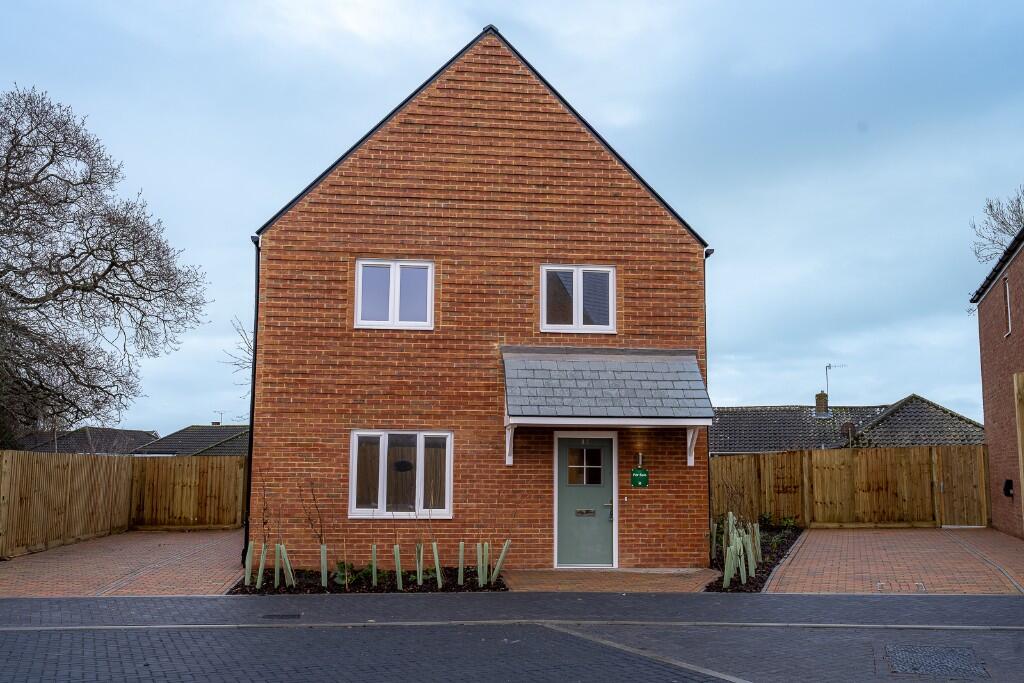 Ludgershall, Wiltshire, SP11 9TW 28