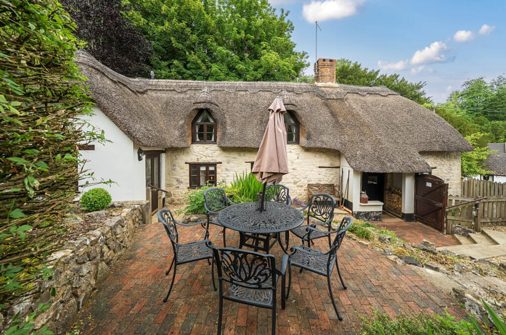 3 bed detached - Combe St. Nicholas, Chard, Somerset, TA20 2