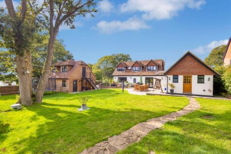 4 bed detached - Bethersden, Ashford, Kent, TN26 14