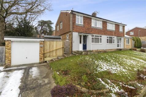 St. Johns Road, Crowborough, East Sussex, TN6 19