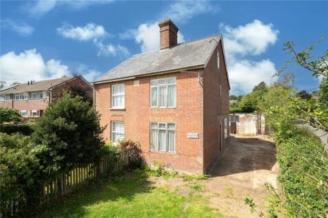 St. Johns Road, Crowborough, East Sussex, TN6 23