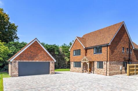 St. Johns Road, Crowborough, East Sussex, TN6 28