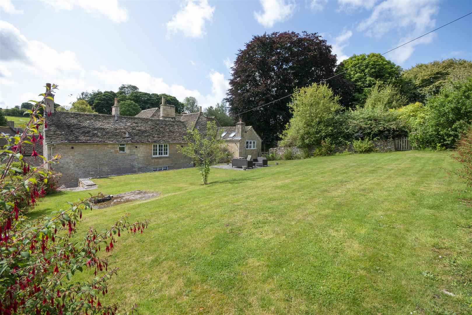 Manor House, Compton Abdale GL54 15
